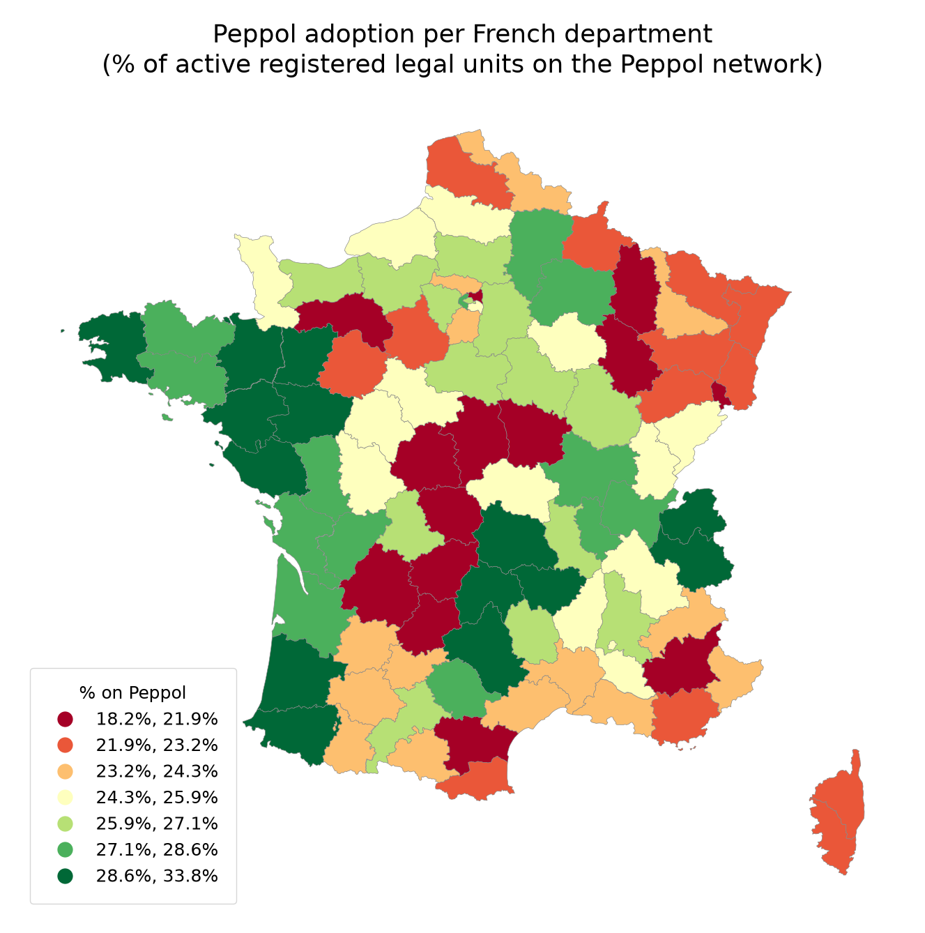 Carte de France coloriée par département selon le taux d'adoption Peppol, de 18,2 % (rouge) à 33,8 % (vert foncé)